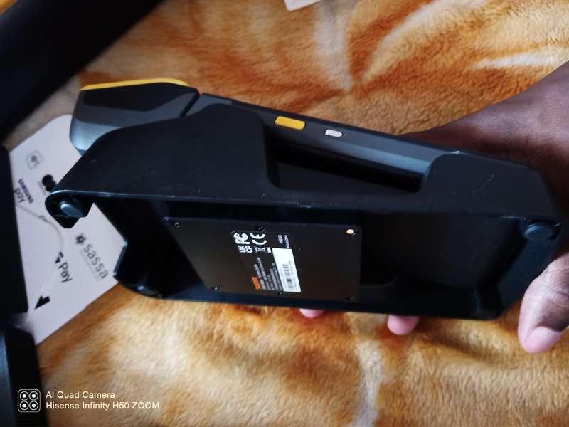 Ikhokha Flyer Card Machine+ Charging Base