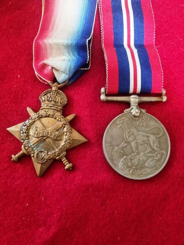 Medal Set (WWI 1914 Named to Burger VH Boshoff- WWII - JN Boshoff)
