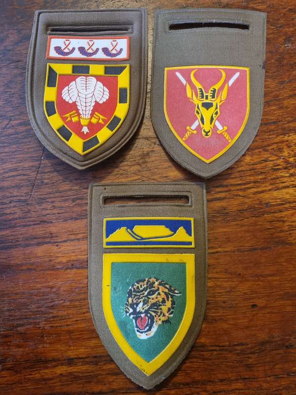 Job lot SADF Nutria Shoulder Flashes