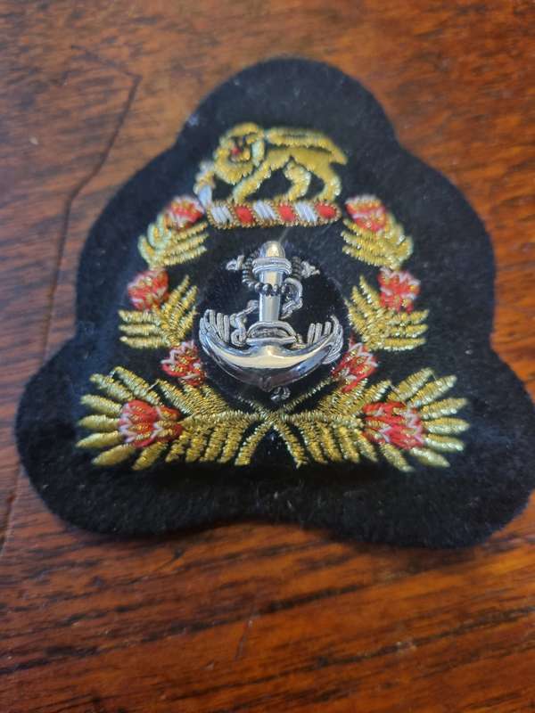 SA Navy Warrent Officers Cap Badge