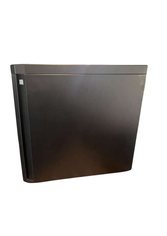 Carbide Series 100R Silent Edition Mid-Tower Case (Similar)