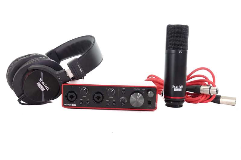 Focusrite Scarlett 2i2 Studio G3 USB Interface