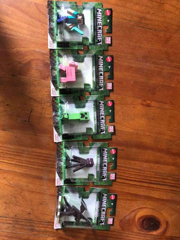 All 5x micro Minecraft figurines