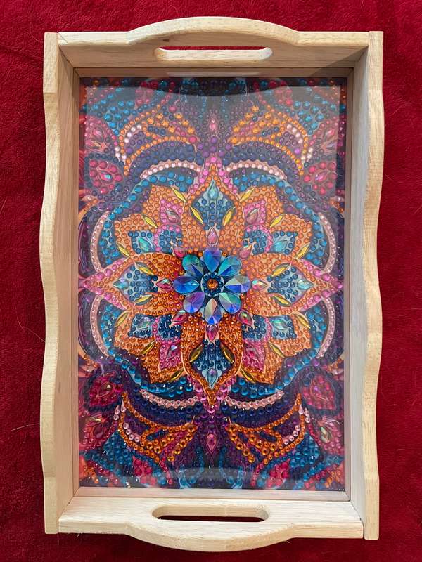 Diamond art - beautiful tray (completed)