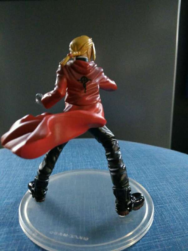 Figurine