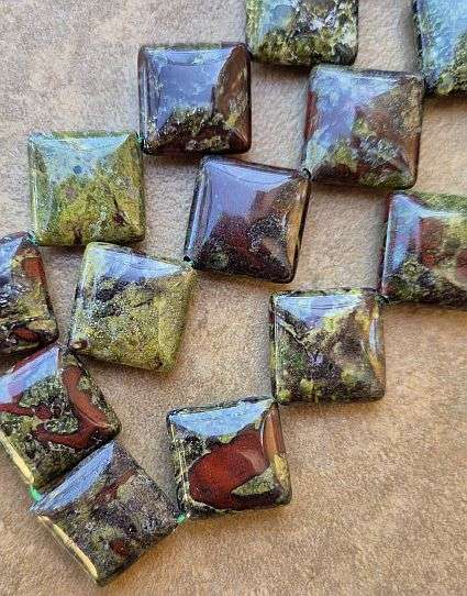 *Clearance Sale*4pcs x  Natural /Dragon Blood Jasper /  Rhombus Beads /