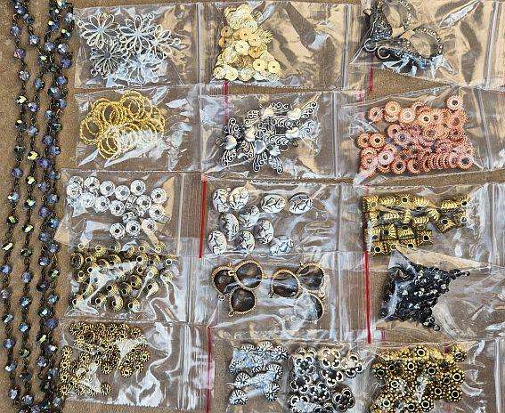 6Kg  Mixed / Assorted Glass Beads /  Gold Plated / Stainless Steel & Other Findings