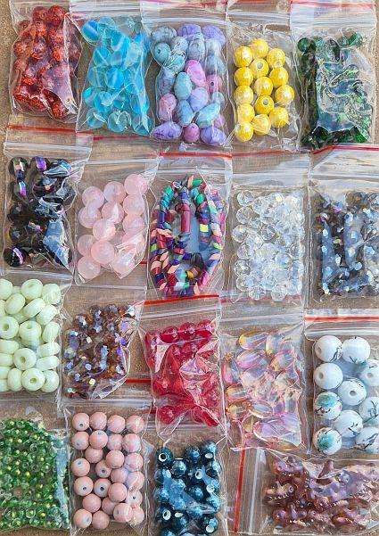 300 Packets Assorted  Beads //  Findings//Bid Per Packet // +/- 4.1Kg