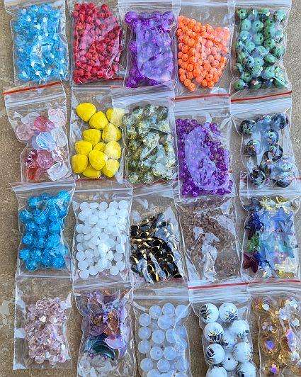 300 Packets Assorted  Beads //  Findings//Bid Per Packet // +/- 4.1Kg