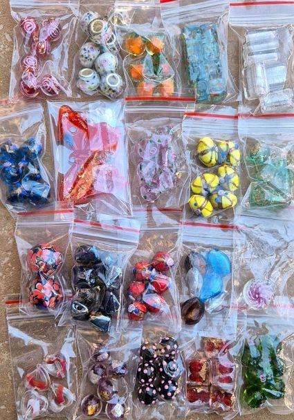 300 Packets Assorted  Beads //  Findings//Bid Per Packet // +/- 4.1Kg