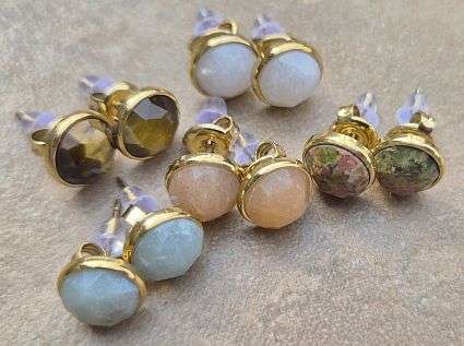 5 Pairs Natural Gemstone /  Faceted Flat Round  /  Gold Plated /Stainless Steel  Earings