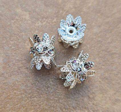 *Clearane Sale* 1Pc (9x8mm) Siver Tone / Clear Rhinestones / Brass / Bead Cap / Spacer