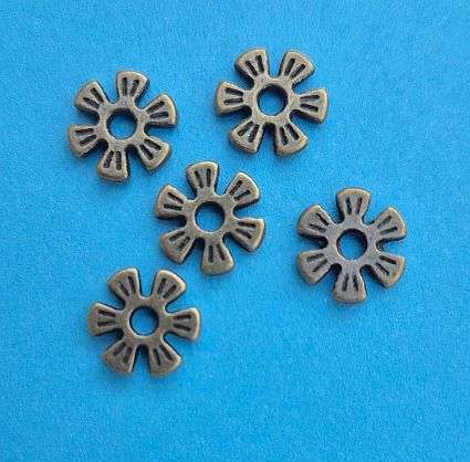*Clearance Sale* 20pc x 8mm Flower Antique Bronze Tibetan Spacers
