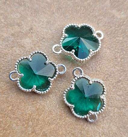 *Clearance Sale*1pc Dark Green  Glass  / Flower / Silver Tone / Alloy  / Link / Connector+/-15x12mm