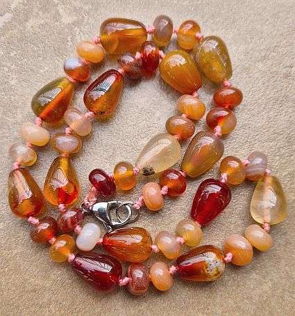 1 Pc Natural Carnelian Beaded  Necklace / Alloy Lobster  +/-48 cm