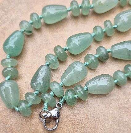 1 Pc Natural Green Aventurine  Beaded  Necklace / Alloy Lobster  +/-48 cm