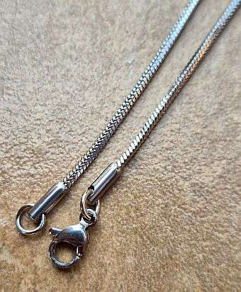 1pc  Stainless Steel  / Snake /  Chain  With Lobster Clasp /  Chain 1.5mm / 45cm incl clasp
