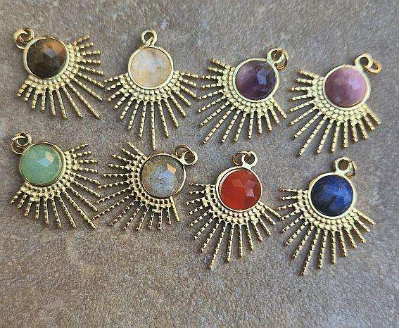 8pcs  Natural  / Gemstone / Sun Pendants / Stainless Steel / Gold Tone