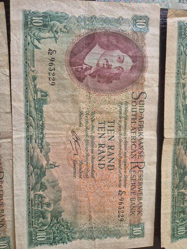 8 old R10 notes