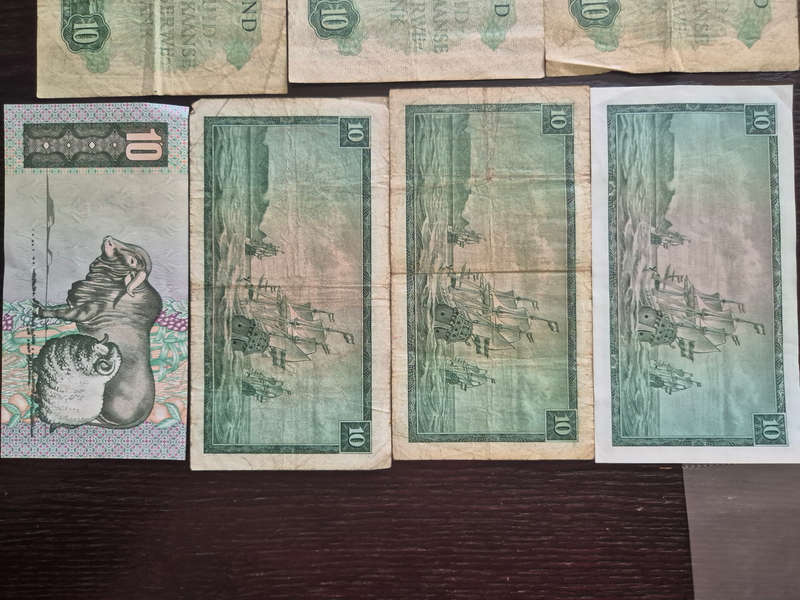 8 old R10 notes