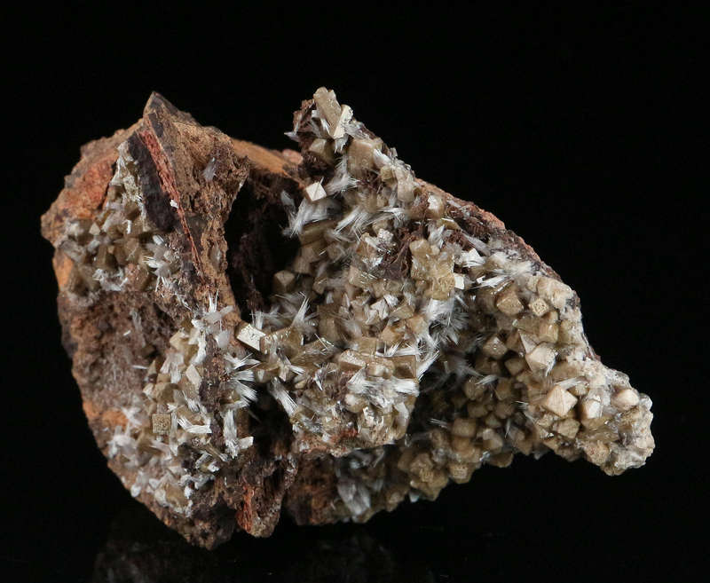 Olmiite & Bultfonteinite,"N'Chwaning II Mine, Kalahari Manganese Field, Northern Cape, South Africa