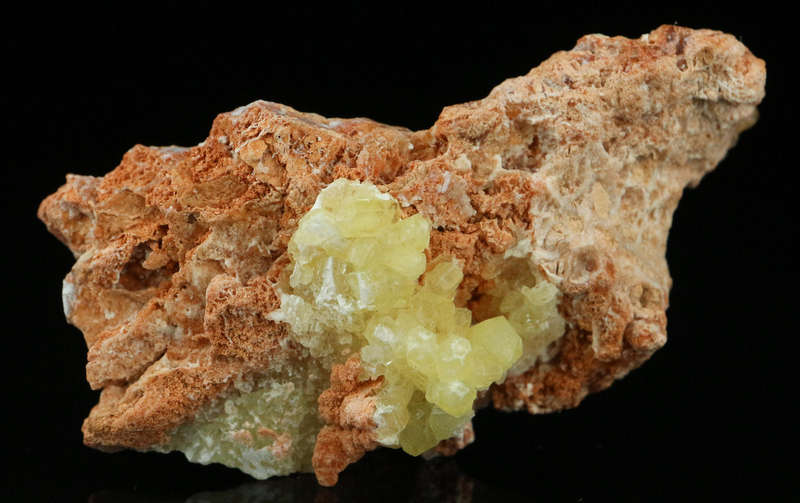 Ettringite on Andradite,"N'Chwaning II Mine, Kalahari Manganese Field, Northern Cape, South Africa "