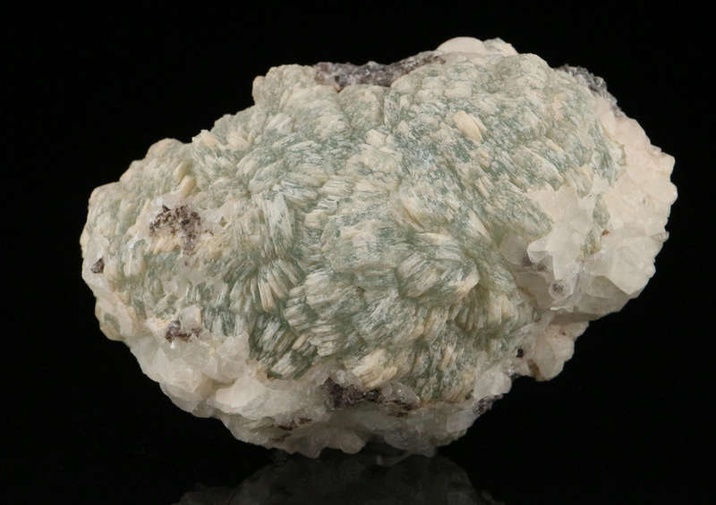 Prehnite Cluster, Gobobosebberge Mnt, Namibia