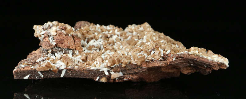 Olmiite & Bultfonteinite,"N'Chwaning II Mine, Kalahari Manganese Field, Northern Cape, South Africa