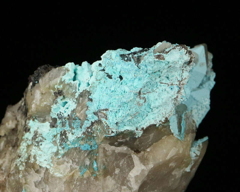 Shattuckite on Quartz, Kaokoveld Region, Namibia