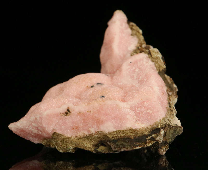 Manganite on Rhodochrosite,"N'Chwaning II Mine, Kalahari Manganese Field, Northern Cape, South Afric