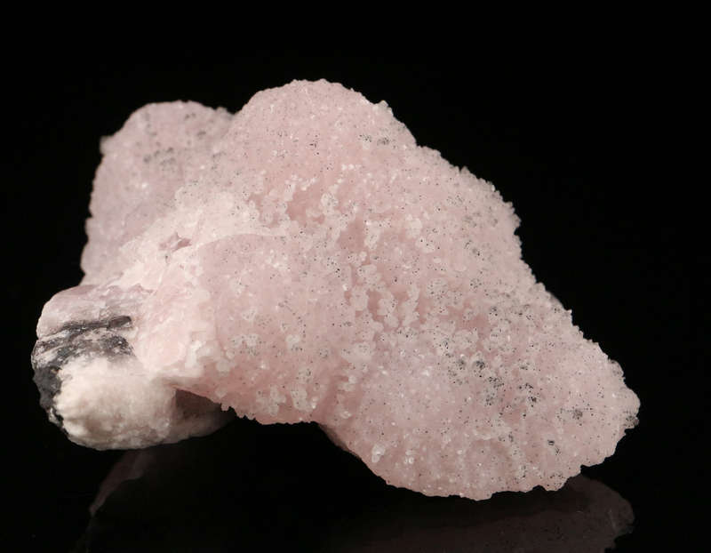 Manganoan Calcite Cluster,N'Chwaning II Mine, Kalahari Manganese Field, Northern Cape, South Africa.