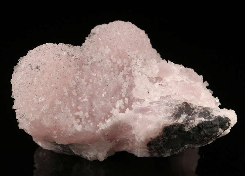 Manganoan Calcite Cluster,N'Chwaning II Mine, Kalahari Manganese Field, Northern Cape, South Africa.