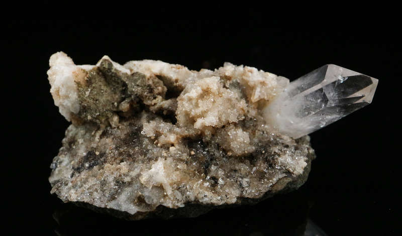 Quartz on Matrix, Gobobosebberge Mnt, Namibia