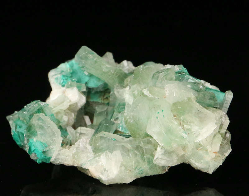 Malachite & Baryte Triplet, Shangulowé Mine, Kambove, Haut-Katanga, DR Congo
