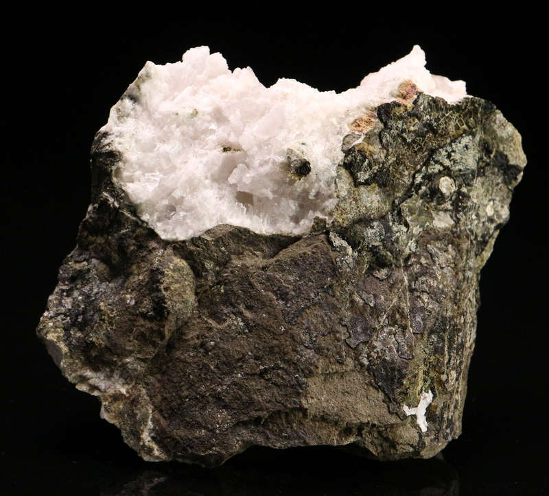 Laumontite, Prehnite on Matrix, Gobobosebberge Mnt, Namibia