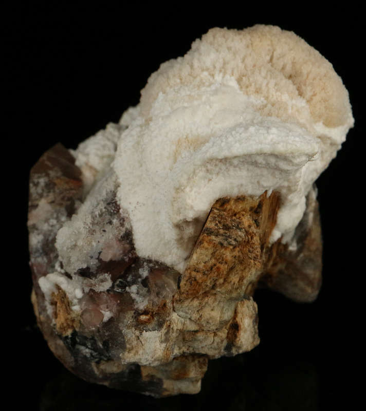 Opal-AN on Quartz, Erongo Mnt Region, Namibia