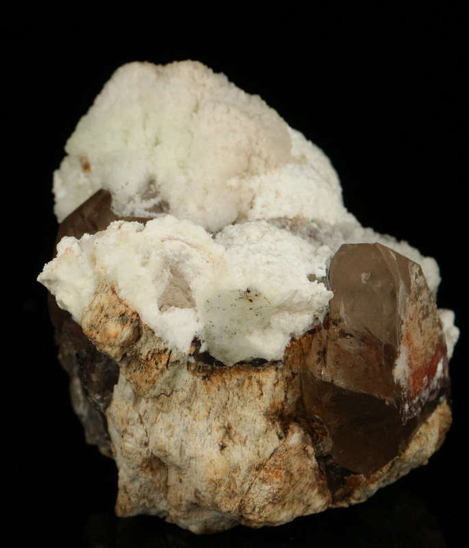 Opal-AN on Quartz, Erongo Mnt Region, Namibia