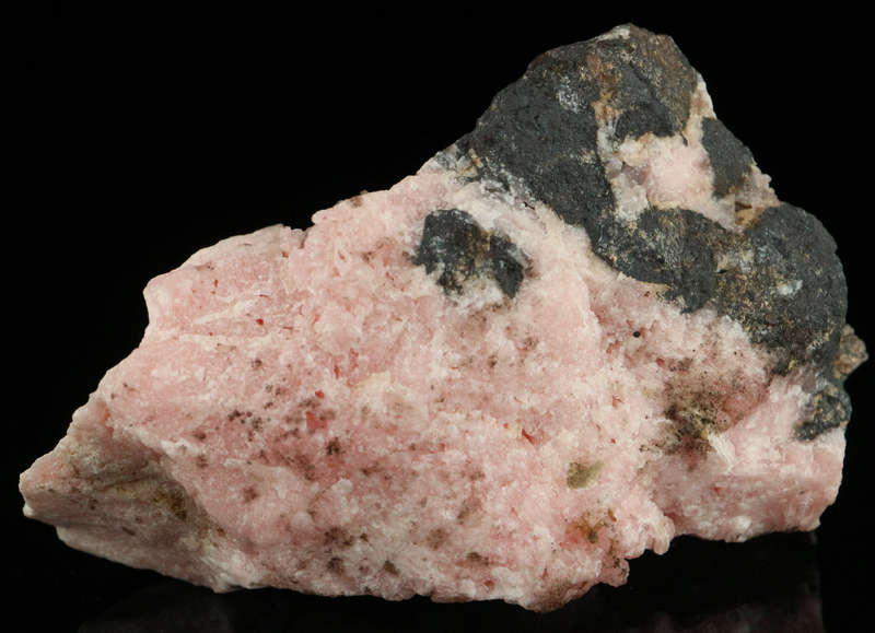 Kutnohorite, "N'Chwaning II Mine, Kalahari Manganese Field, Northern Cape, South Africa. "