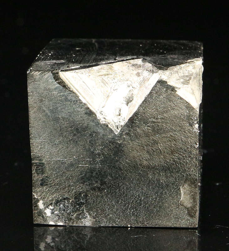 Pyrite Cube, Navachab, Spain
