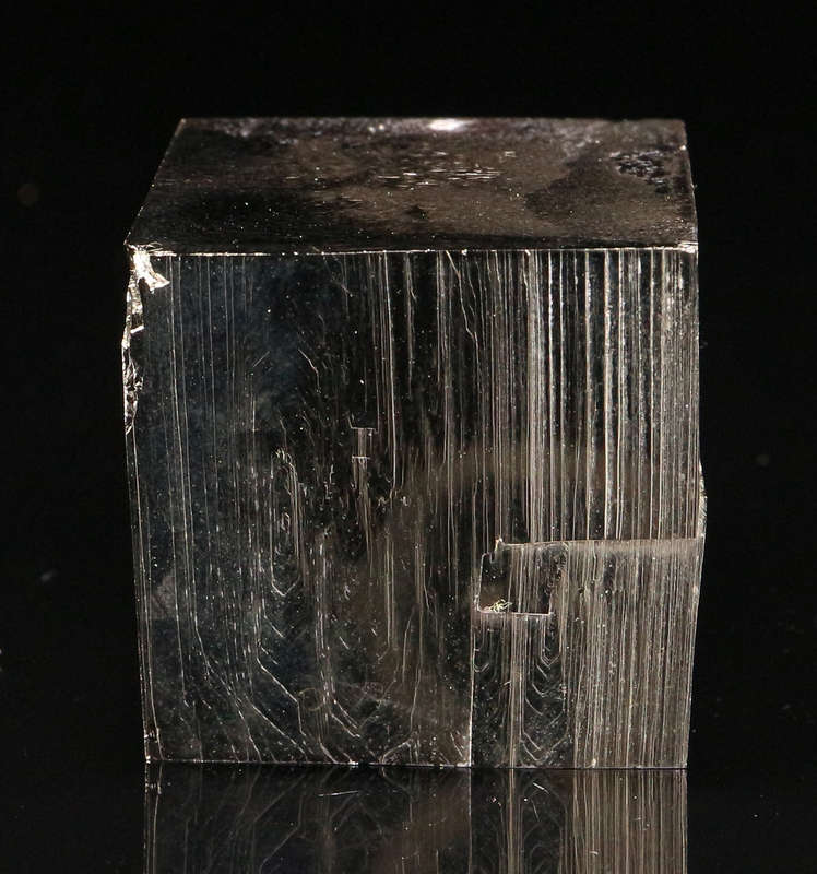 Pyrite Cube, Navachab, Spain