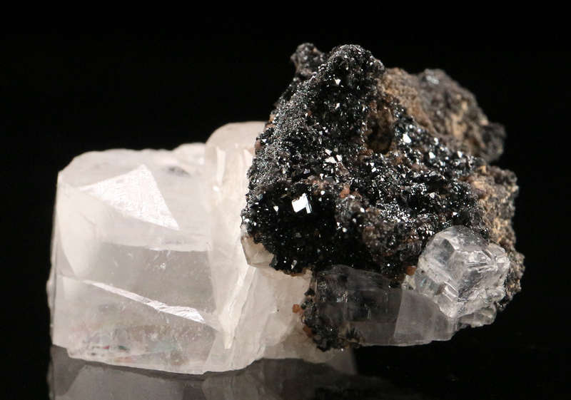 Calcite on Manganite, N'Chwaning II, Northern Cape, South Africa