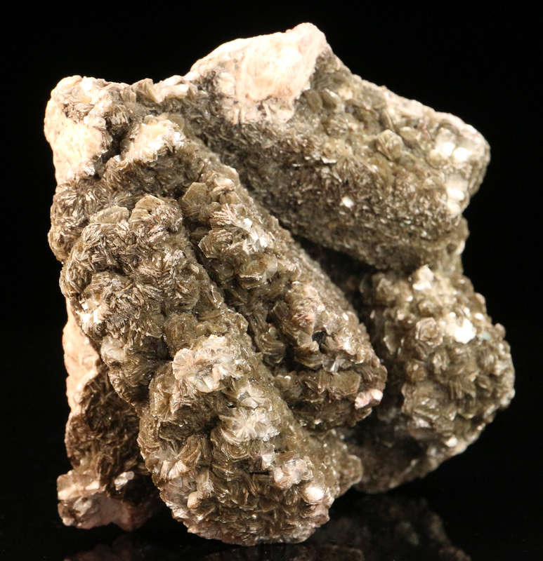 Muscovite on Fluorite, Erongo Mnt, Erongo Region, Namibia.