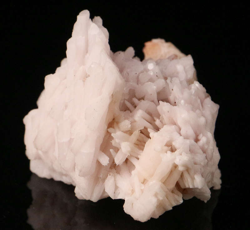 Mangancalcite on Matrix, N'Chwaning II, Northern Cape, South Africa