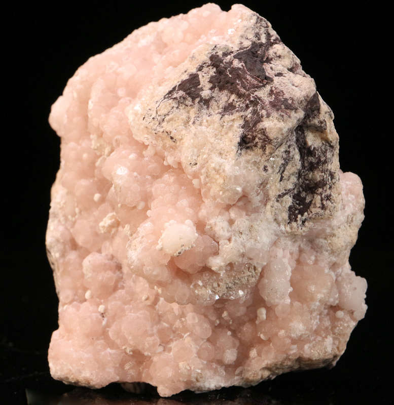 Calcite on Manganoan Calcite Cluster, N'Chwaning II, Northern Cape, South Africa