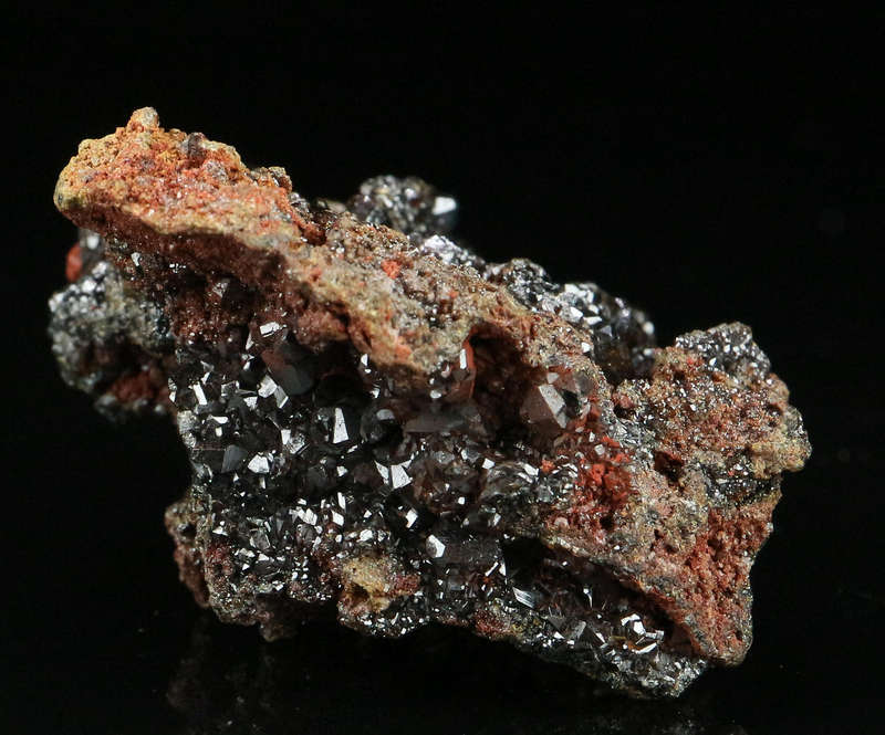 Descloizite Cluster, Berg Aukus, Namibia