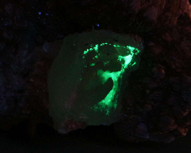 Fluorite on Muscovite, Erongo Mnt Region, Namibia