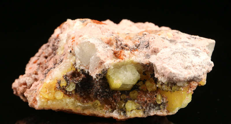 Ettringite on Brucite, N'Chwaning II, Northern Cape, South Africa