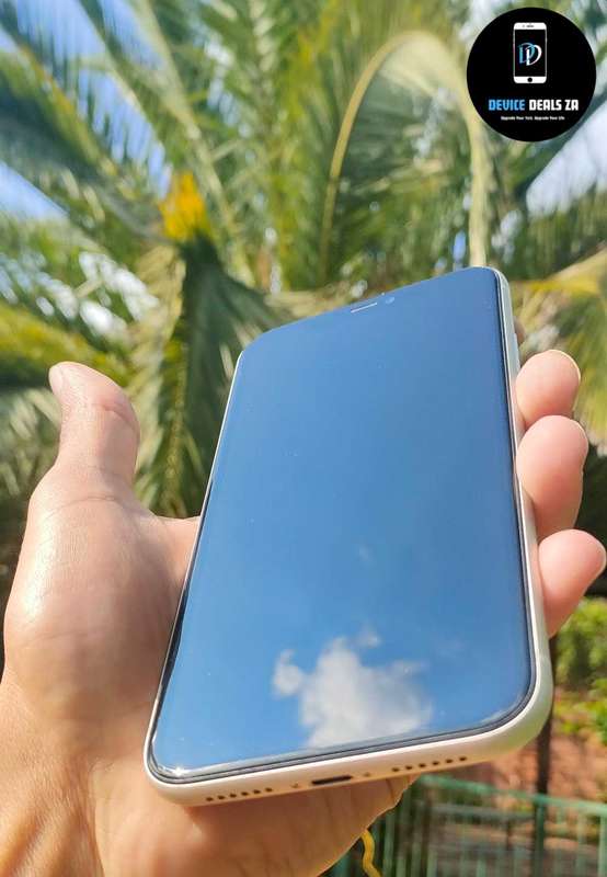 iPhone 11 - 64GB