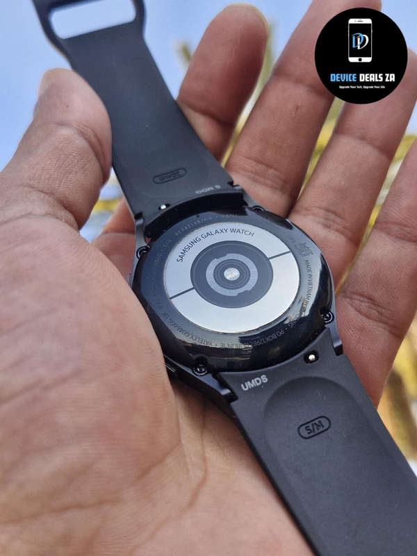 Samsung Galaxy Watch 4
