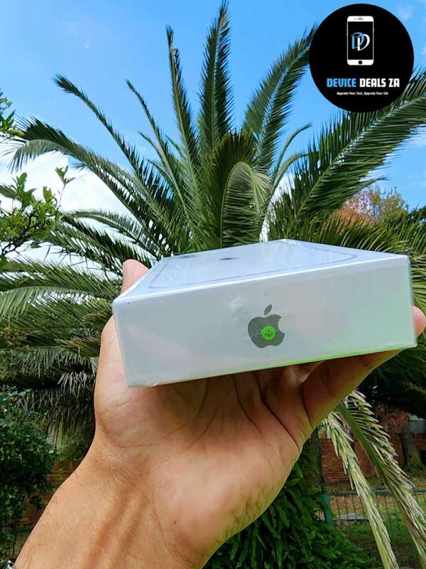 iPhone 11 - New